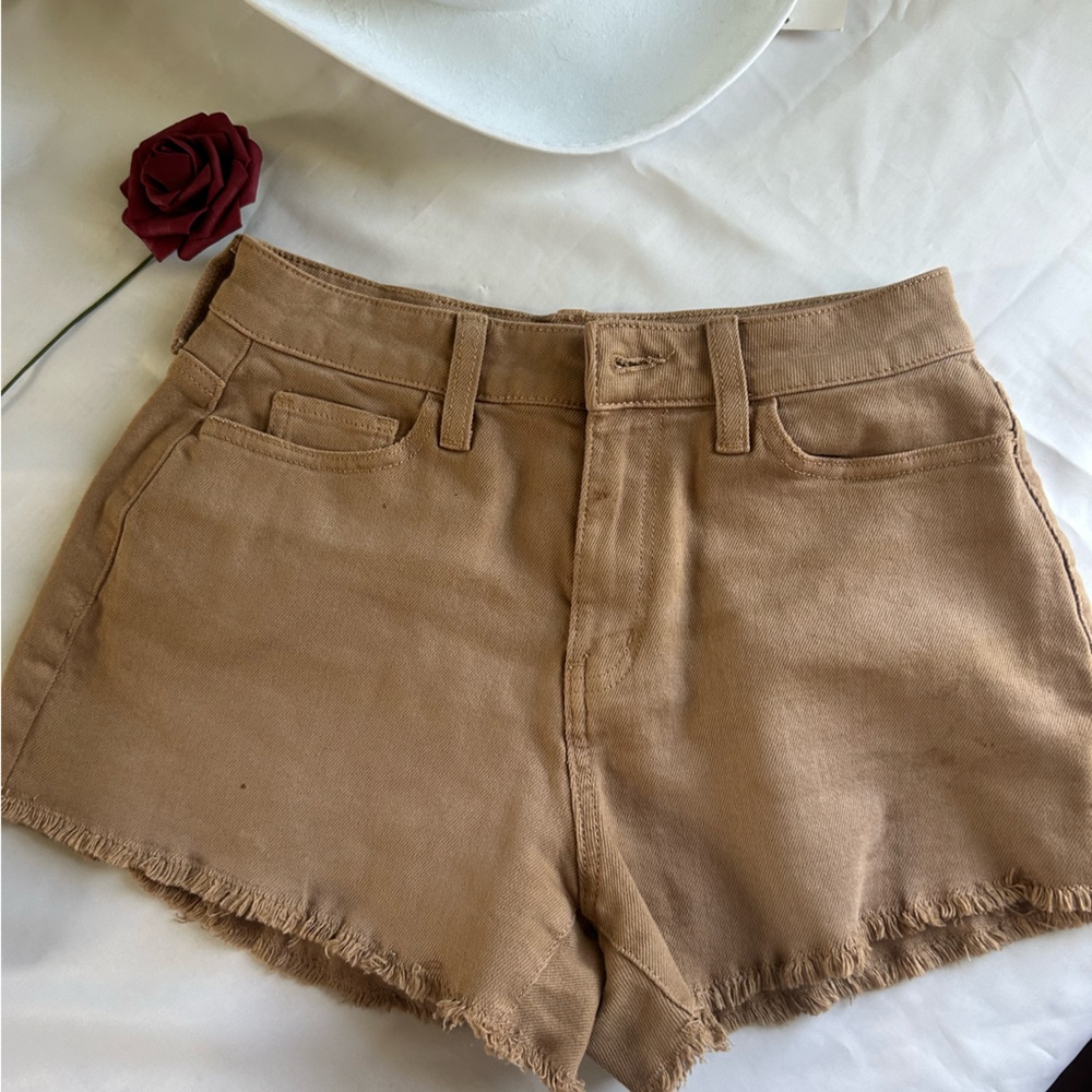 so brown women distress hem size 3 short